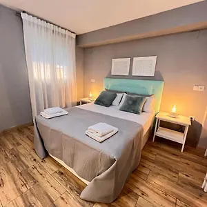 Apartamento Nuestra Casita De Marmoles Parking Incluido, Málaga